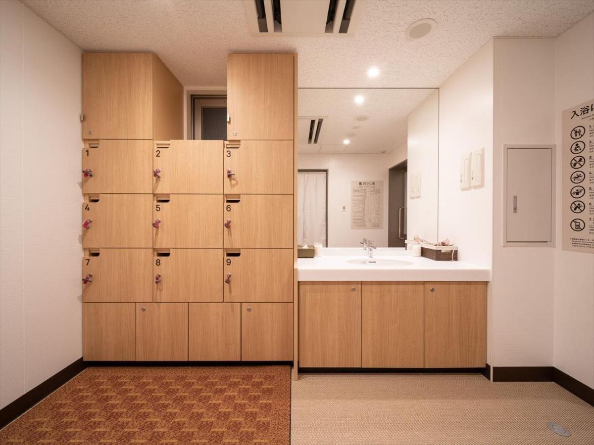 Super Hotel Premier Saitama Higashiguchi Exterior photo